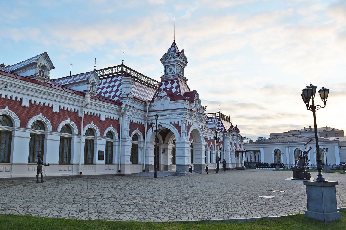 Из Екатеринбурга в Верхнюю Пышму в сентябре начнет курсировать ретропоезд -  «Уральский рабочий»